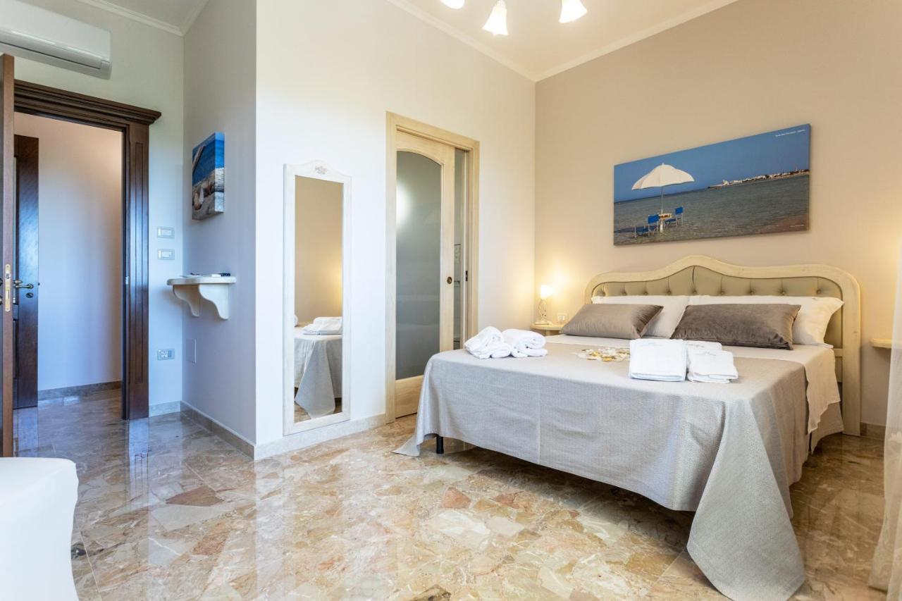 Art-Bnb Domus Japigia Ugento Zimmer foto